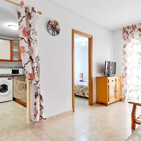 Apartment Playa Del Cura - 140 M To The Beach. Torrevieja