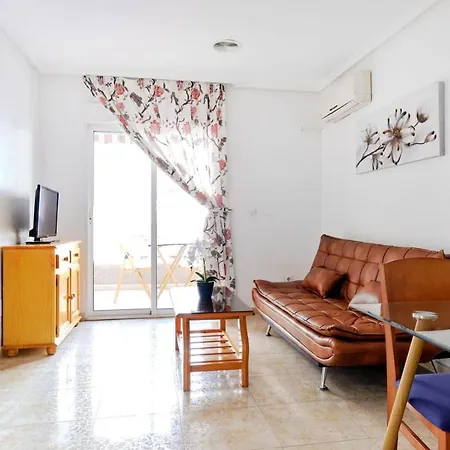 Playa Del Cura - 140 M To The Beach. Apartment Torrevieja